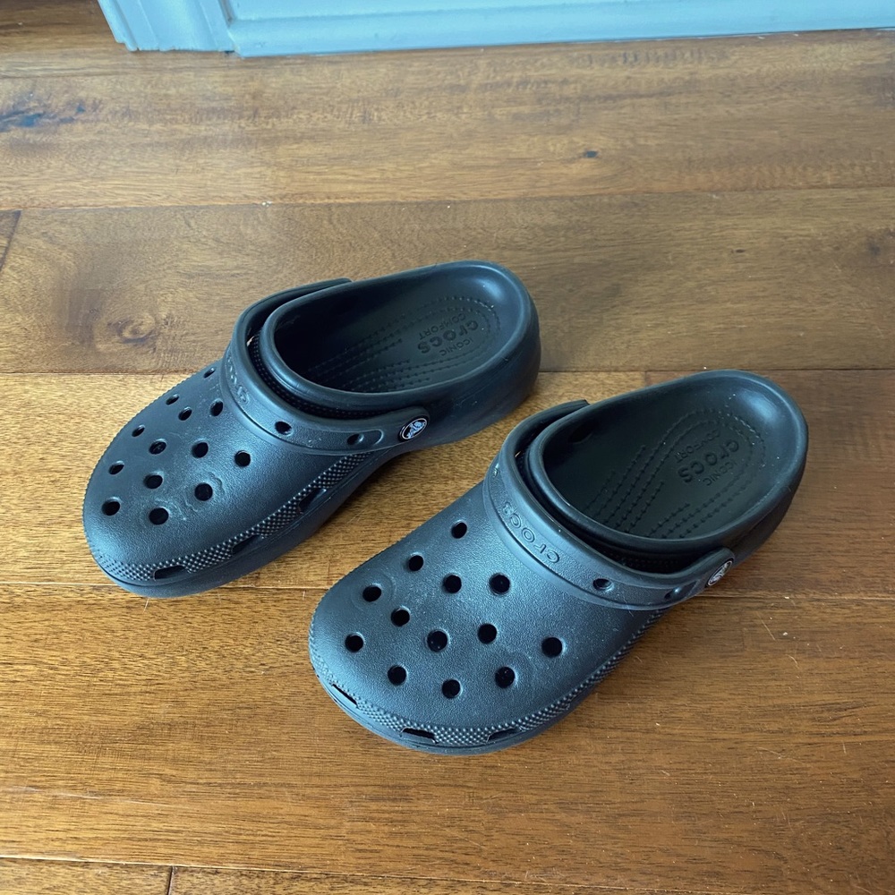 Classic Black Crocs, size 6